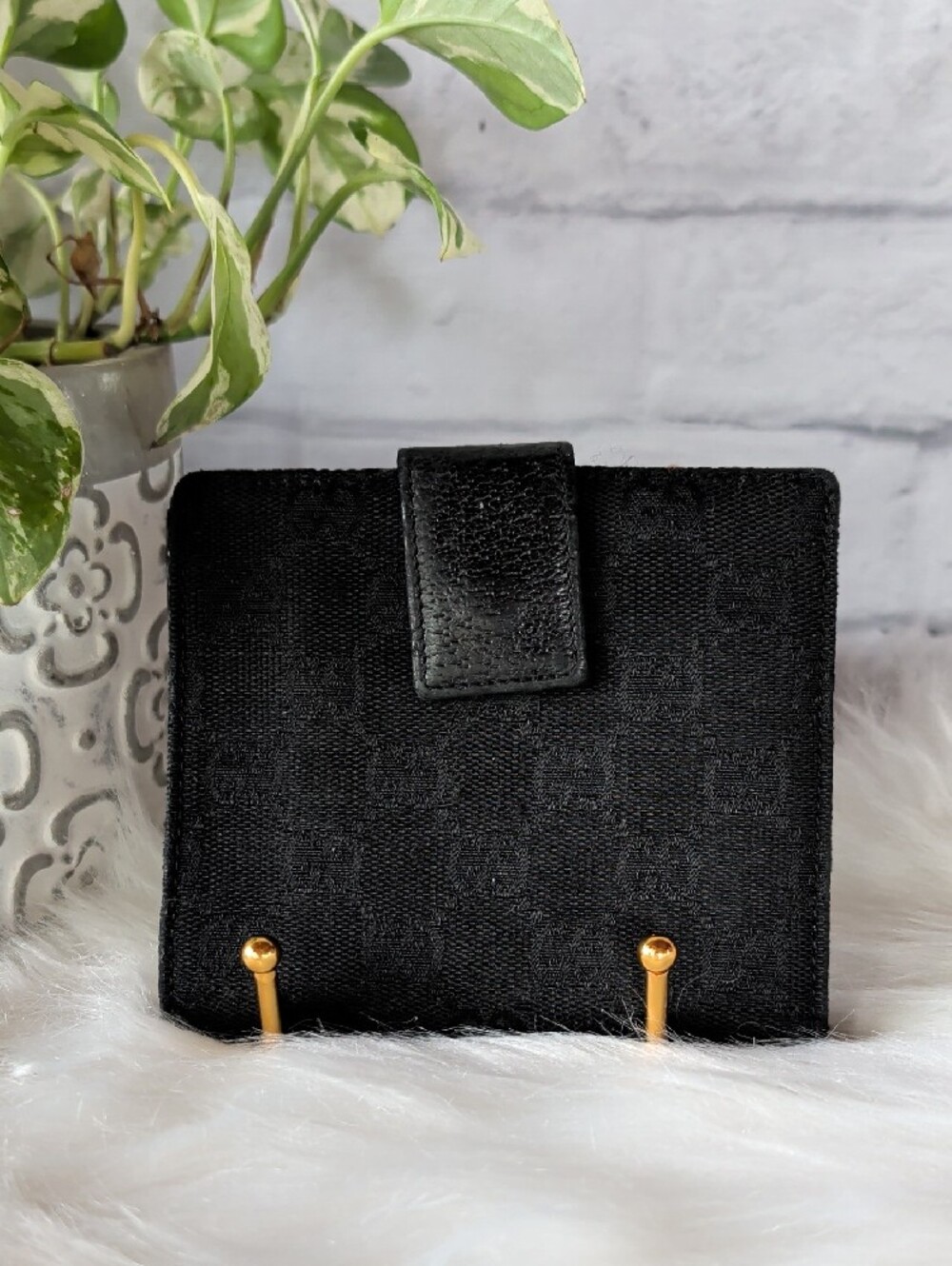 Authentic Gucci Black Monogram Canvas Compact Wallet with Silver-Tone Disc Snap - Picture 6 of 12